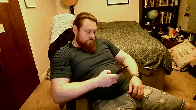 Hairy Guy30 online show from May 13, 2026, 10:49 pm