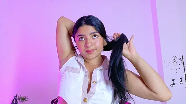 ayheleensexygirl1 online show from July 24, 2026, 7:34 pm