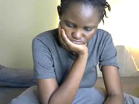 Kasweet Lee online show from April 2, 2026, 8:45 am