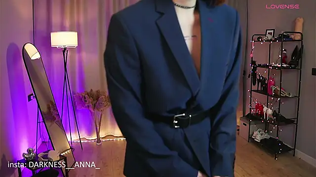 AnnaTrueno online show from January 18, 2026, 5:50 pm