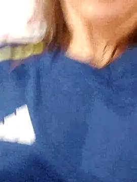 melissa 35  online show from November 14, 2025, 6:17 pm