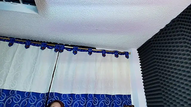 dannamomcerrat online show from January 24, 2025, 5:10 am