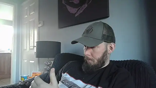 Snapshot of Chubbydan chatting on December 3, 2024, 2:27 pm Chubbydan online show from December 3, 2024, 2:27 pm