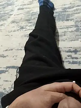 ssikerek23 online show from November 26, 2025, 1:39 am