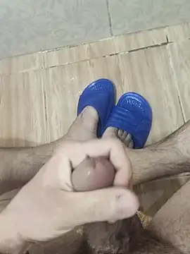 Snapshot of ssikerek23 chatting on March 7, 2026, 12:29 am ssikerek23 online show from March 7, 2026, 12:29 am