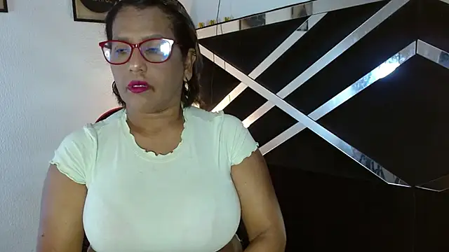 elizabeth mature23 online show from September 24, 2025, 12:52 pm