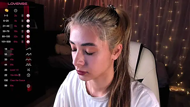 DarlaLike online show from February 2, 2025, 4:59 am