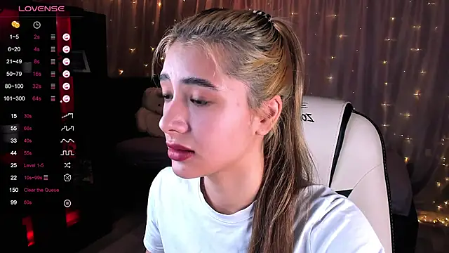 DarlaLike online show from February 8, 2025, 4:57 am