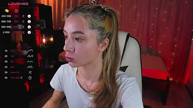 DarlaLike online show from February 28, 2025, 4:21 am