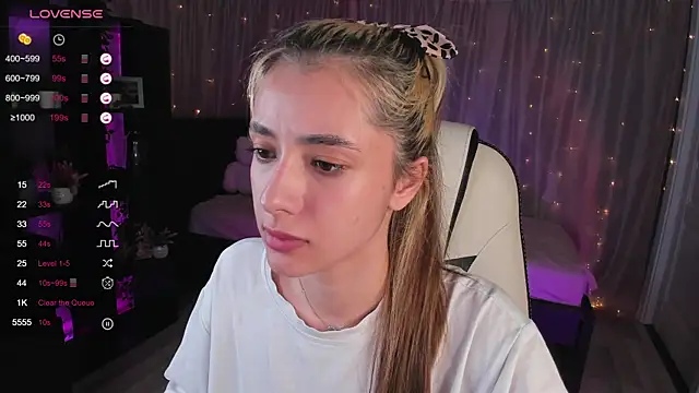 DarlaLike online show from March 2, 2025, 7:43 am