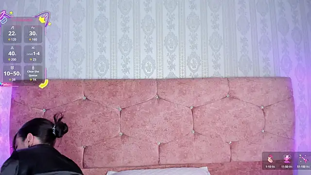 lunar leen online show from September 11, 2025, 4:40 pm