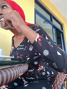 NASTY BOBO online show from November 5, 2025, 8:03 am