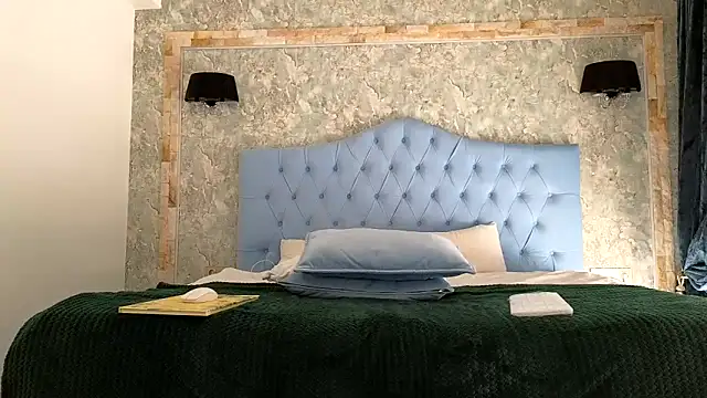 Blanca1 online show from February 11, 2025, 1:20 pm