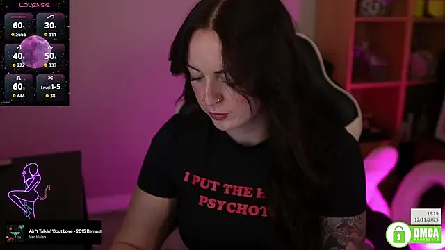 Snapshot of Billiexxox chatting on November 12, 2025, 6:19 pm Billiexxox online show from November 12, 2025, 6:19 pm