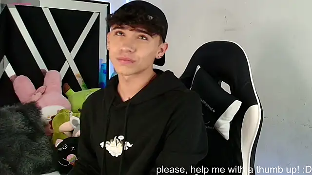 Niico Cruz online show from December 31, 2024, 6:05 am