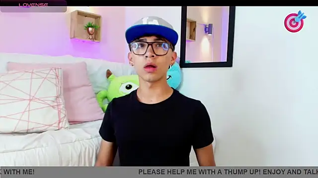 Niico Cruz online show from March 1, 2025, 8:23 am