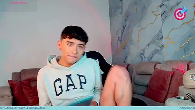 Niico Cruz online show from February 18, 2026, 10:50 pm