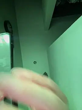 kandyloves online show from January 30, 2025, 9:47 am