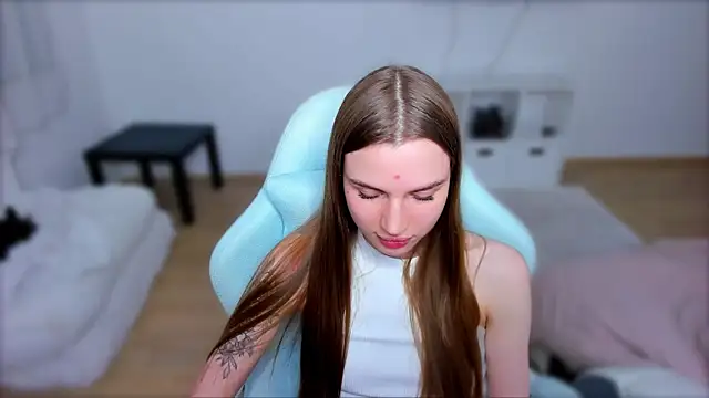 StellaLawless online show from March 16, 2025, 4:45 pm