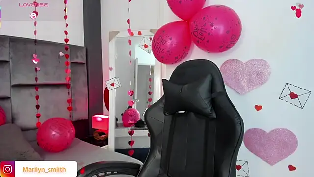 Snapshot of MarilynSmIith chatting on February 17, 2026, 12:01 pm MarilynSmIith online show from February 17, 2026, 12:01 pm