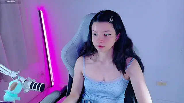 stephybrown online show from March 18, 2026, 11:19 pm