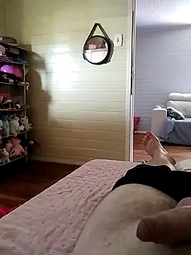 danielsafado222 online show from November 30, 2025, 4:55 pm