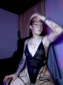 Snapshot of dayana_harlow2 chatting on May 10, 2026, 11:32 pm dayana harlow2 online show from May 10, 2026, 11:32 pm