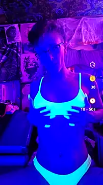nephilaaranea online show from July 13, 2026, 2:03 am
