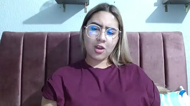 Miabonnett  online show from January 21, 2025, 10:41 pm