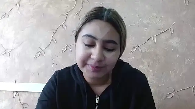 Miabonnett  online show from February 18, 2025, 12:06 pm