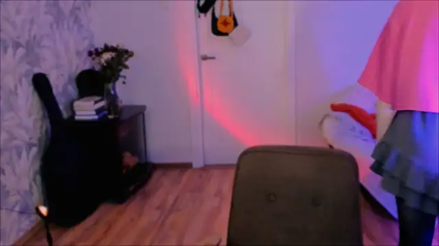 Malinax online show from April 19, 2026, 9:50 pm