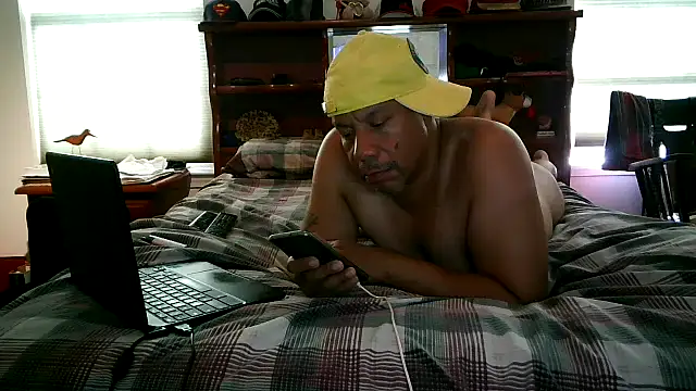 pimpdaddy4ever online show from October 19, 2025, 1:56 pm