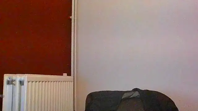 Wesleymodel online show from January 14, 2026, 7:41 pm