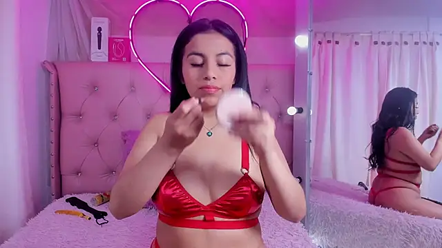 Snapshot of Emma_collins23 chatting on September 23, 2025, 2:25 am Emma collins23 online show from September 23, 2025, 2:25 am