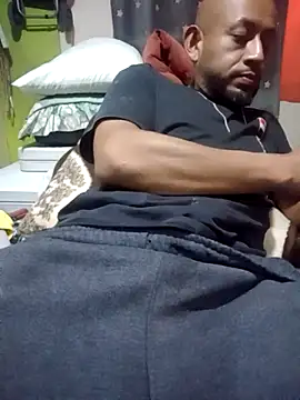 pineda1689 online show from February 26, 2025, 10:09 pm