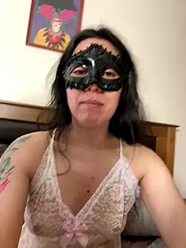 Reinacatchile online show from December 3, 2024, 1:41 am