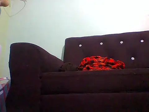 sexxyqueenn22 online show from November 15, 2025, 7:43 pm