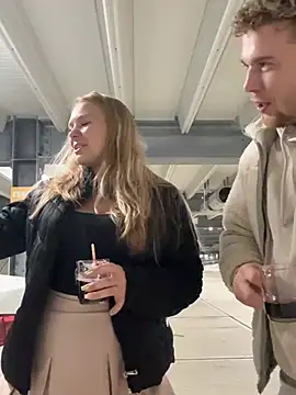 Snapshot of NickyGold_Official chatting on December 15, 2024, 7:10 pm NickyGold Official online show from December 15, 2024, 7:10 pm