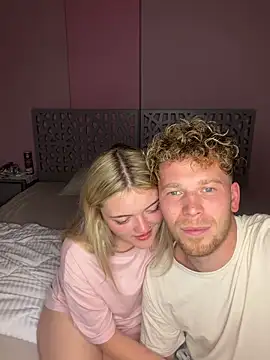 Snapshot of NickyGold_Official chatting on February 1, 2026, 9:24 pm NickyGold Official online show from February 1, 2026, 9:24 pm