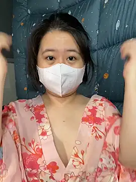 ninini92 online show from January 30, 2025, 1:10 pm