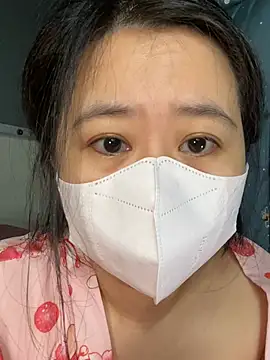 ninini92 online show from March 22, 2025, 1:08 pm