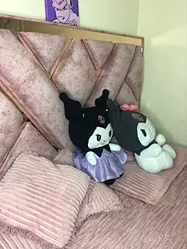 Tifanny Sweett online show from April 1, 2026, 3:51 am