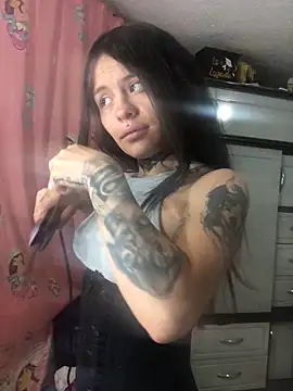 Tifanny Sweett online show from April 11, 2026, 5:01 am