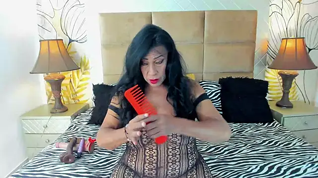 Lustfultshot online show from November 23, 2025, 2:44 am