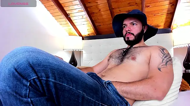 Tom Bailey online show from October 16, 2025, 1:01 pm