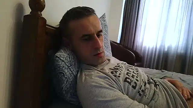 stevenpit online show from January 1, 2025, 8:45 am