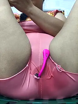 Lanyingxin18 online show from February 10, 2026, 11:42 pm