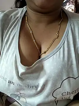 cuteyqueen online show from January 16, 2025, 5:00 am