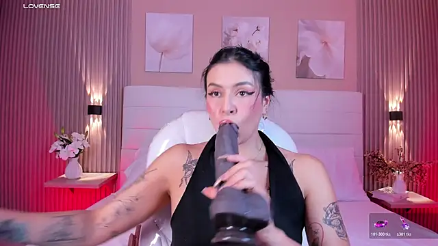 Snapshot of JessyEvans chatting on July 2, 2026, 7:09 pm JessyEvans online show from July 2, 2026, 7:09 pm