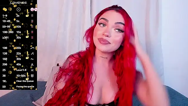 NicoleRouss online show from February 28, 2025, 4:32 am